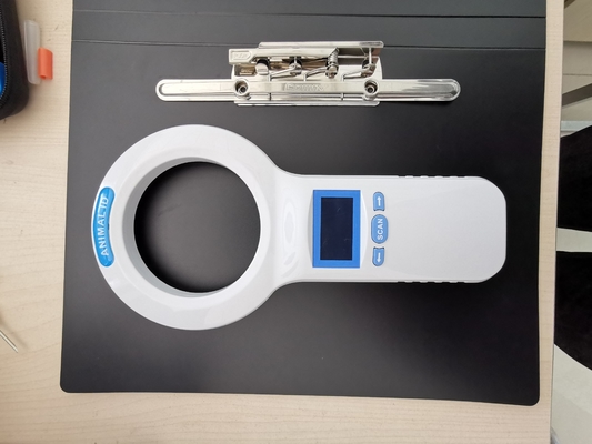 Veelzijdige Duurzame RFID Microchip Temperatuurscanner voor Naadloze Integratie en Gegevensoverdracht