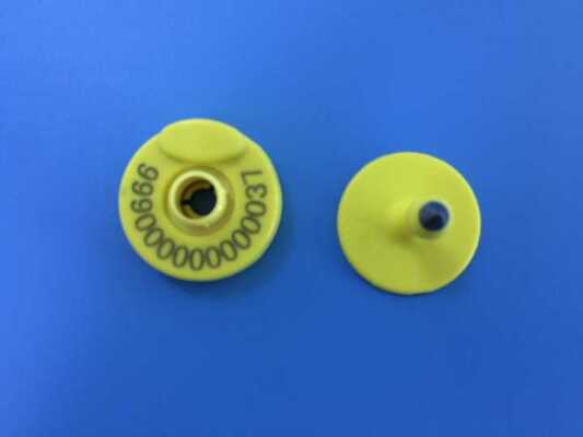 TPU-materiaal RFID-oortekens 134.2KHz Mini-koei-varkens-oortekens