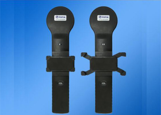 Langeafstands handheld oordopjeslezer met lithiumbatterie-aanvoer ISO11784 - RFID handheld
